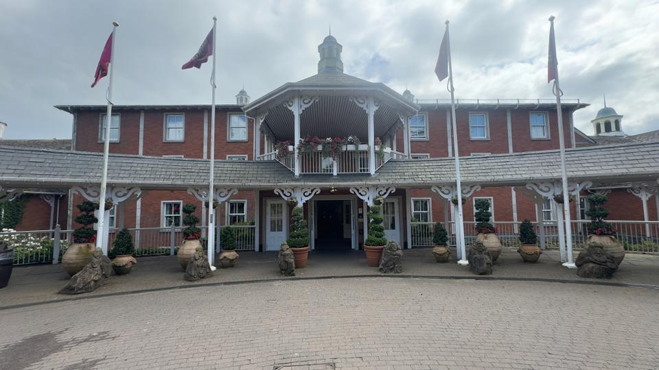 Alton Towers Dark Forest Guide: Inside TH13TEEN, Rita & Spooky Secrets — hero image