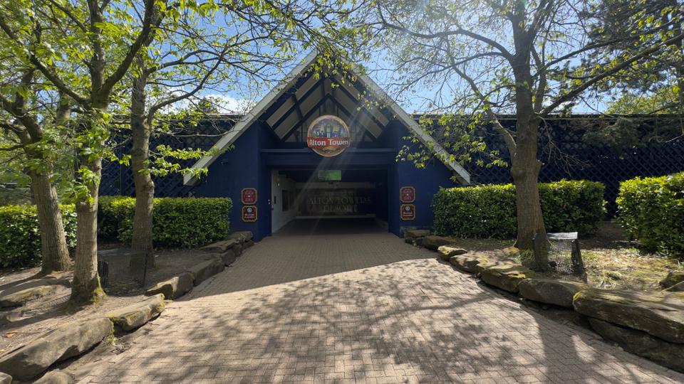 Dark Hollow at Alton Towers Scarefest: Can You Handle the Shadows? — hero image