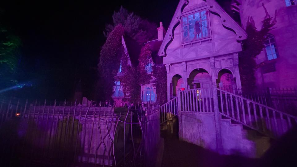 Is Scarefest Included in Standard Alton Towers Admission? — hero image